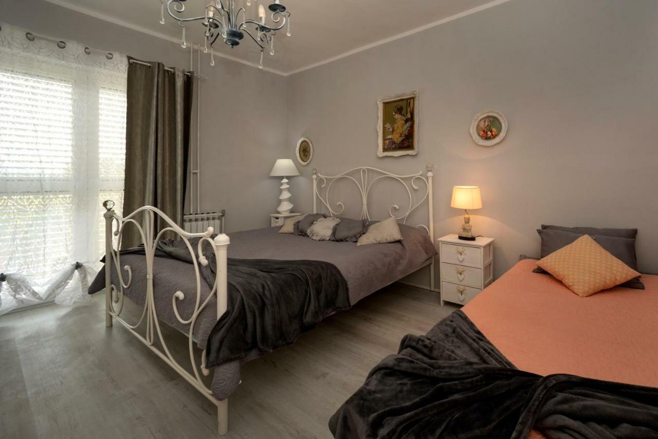 Apartment Erceg Пореч Екстер'єр фото